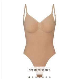 BRAND NEW Skims shape wear